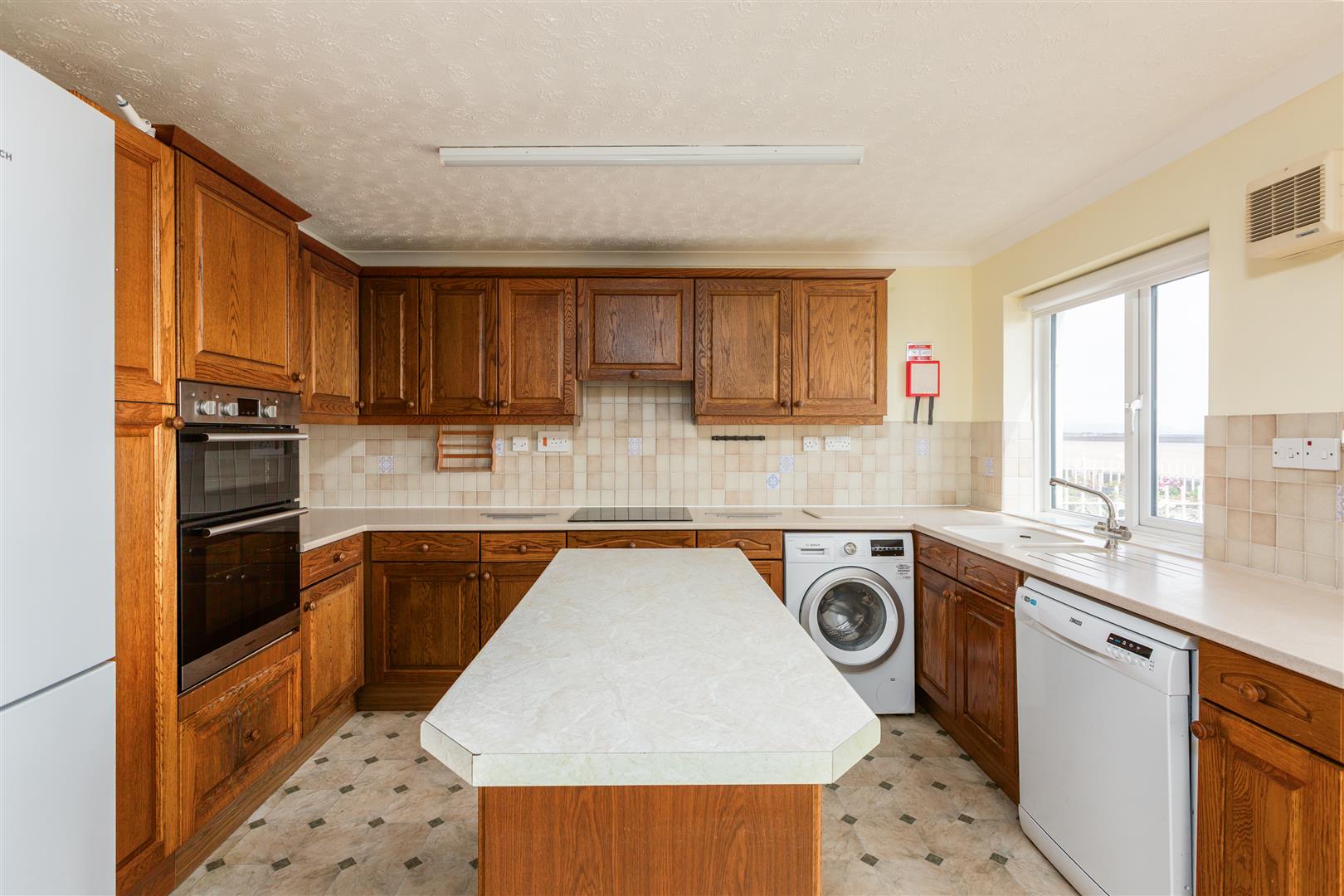 Marine Walk, Marina, Swansea, SA1 1YQ